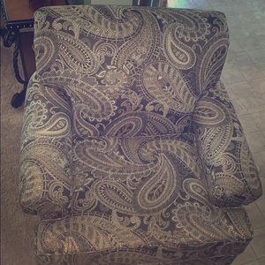 Accent Chair